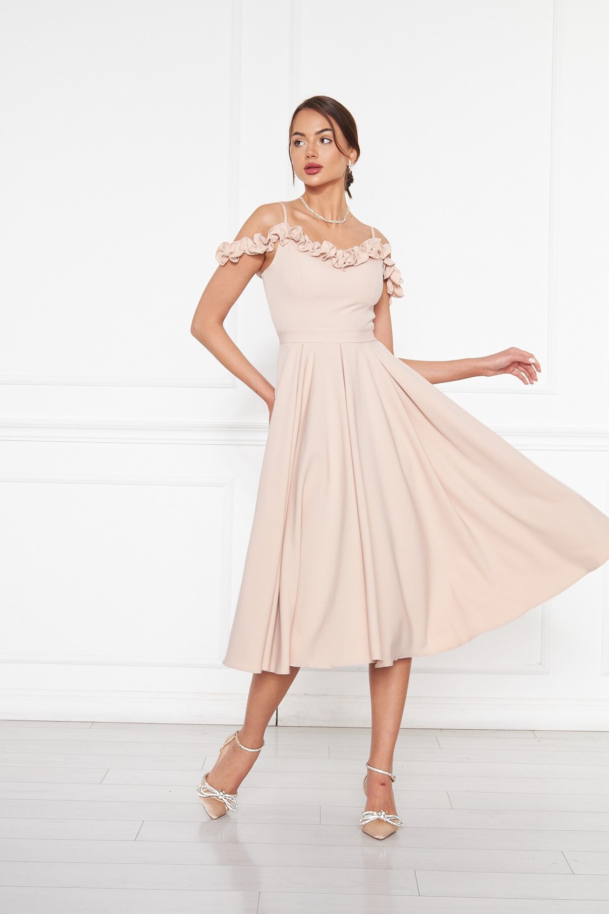 Midi Flared Ruffle Detail Adjustable Strap Evening Dress - Cream - Bidoluelbise
