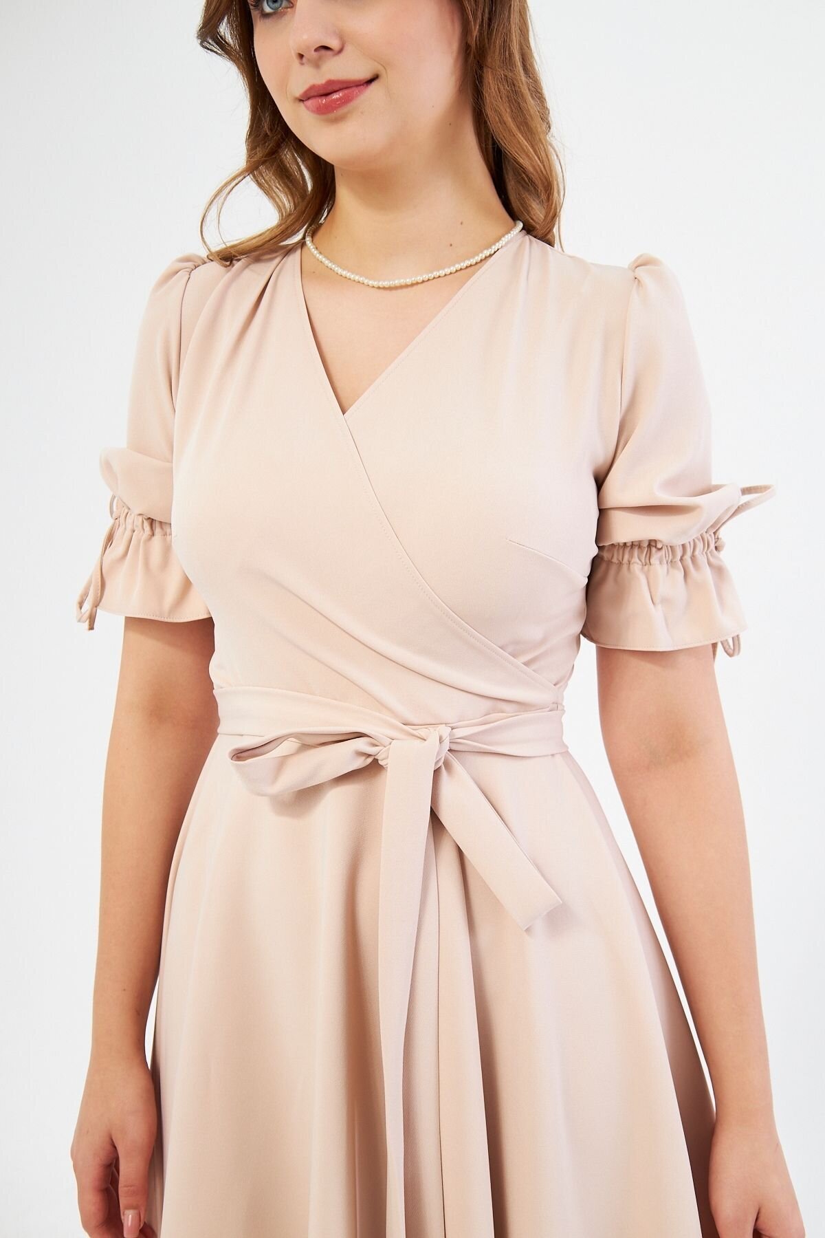 Midi Short-Sleeve Ruched Wrap-Neck Belted Dress - Cream - Bidoluelbise