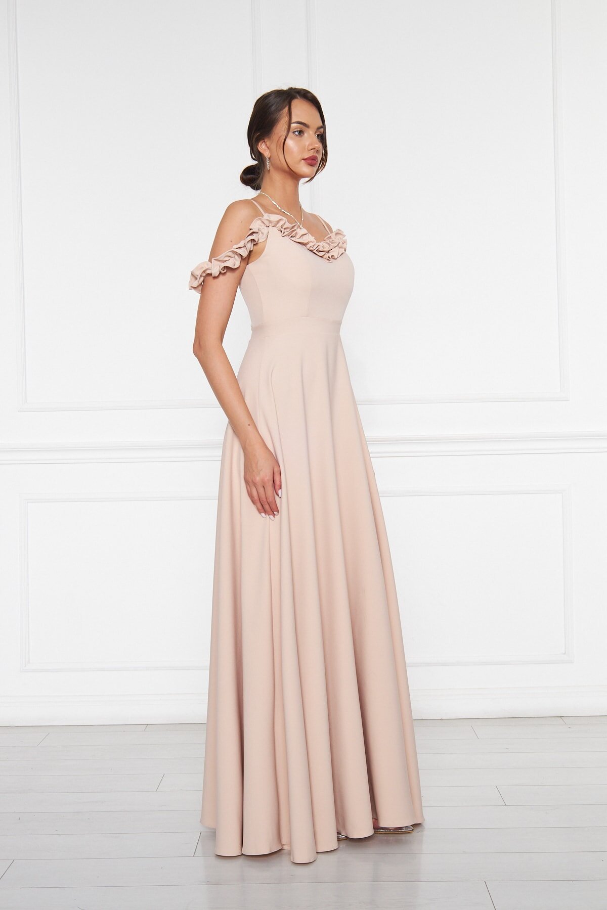 Long Flared Strapless Adjustable Strap Ruffle Detail Evening Gown - Cream - Bidoluelbise