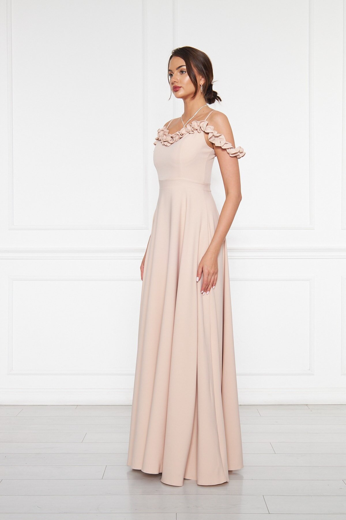 Long Flared Strapless Adjustable Strap Ruffle Detail Evening Gown - Cream - Bidoluelbise