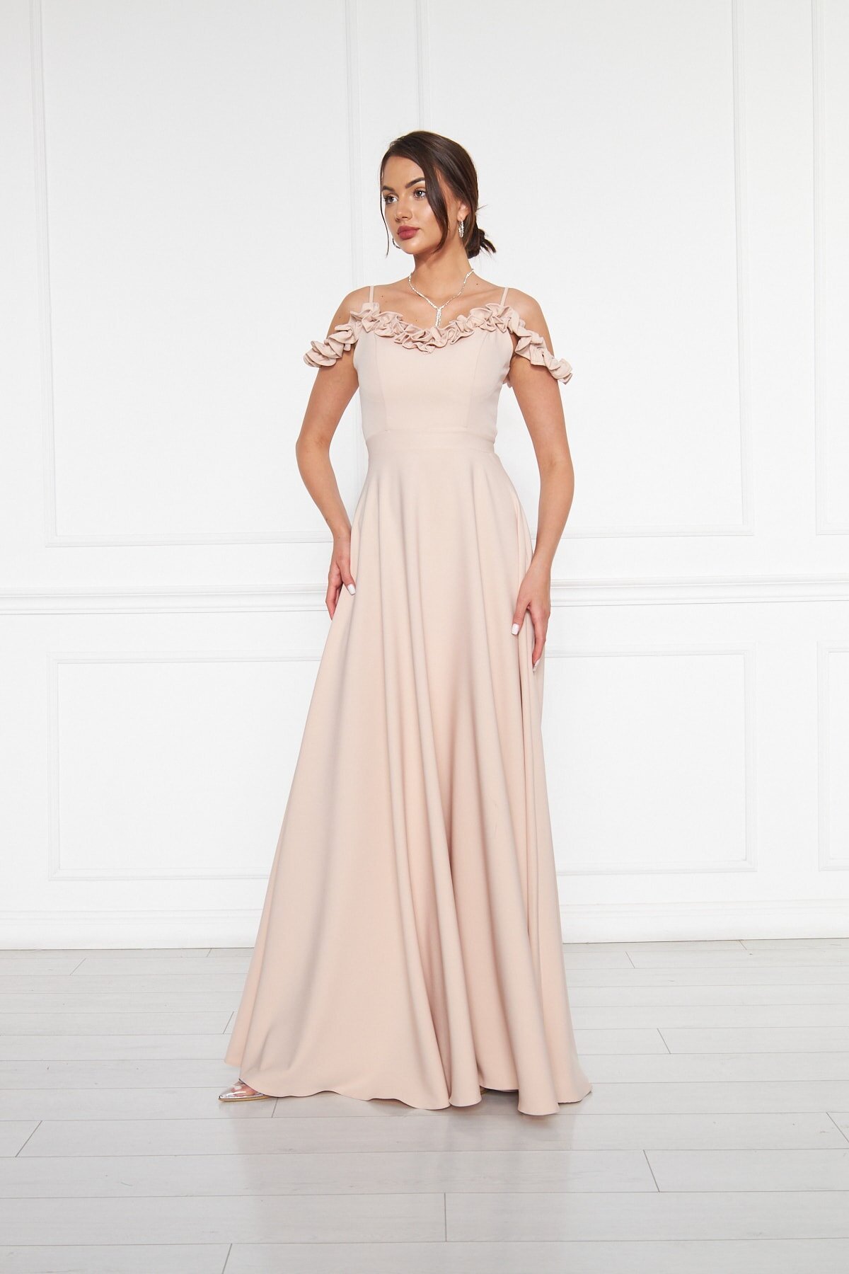 Long Flared Strapless Adjustable Strap Ruffle Detail Evening Gown - Cream - Bidoluelbise