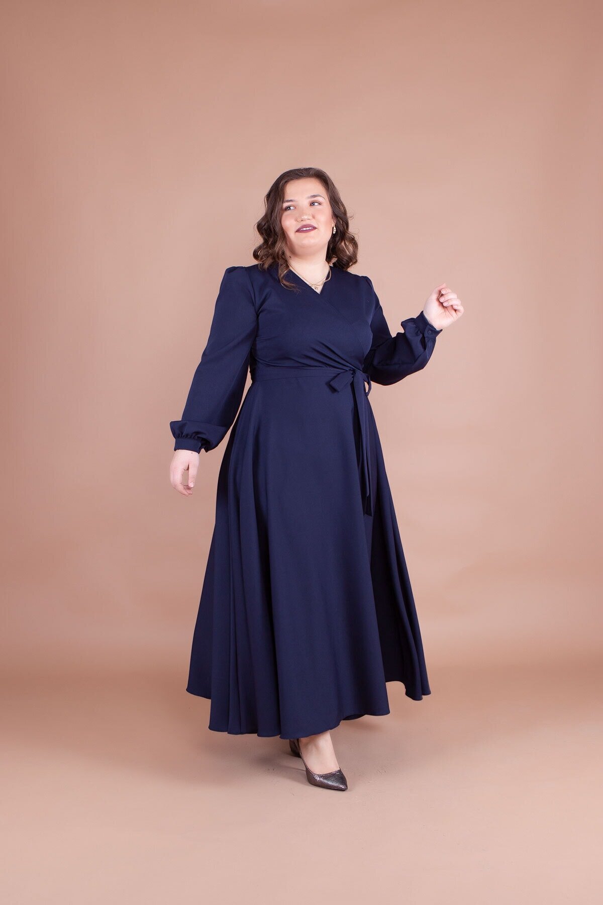 Plus Size Modest Dress - Navy Blue - Bidoluelbise