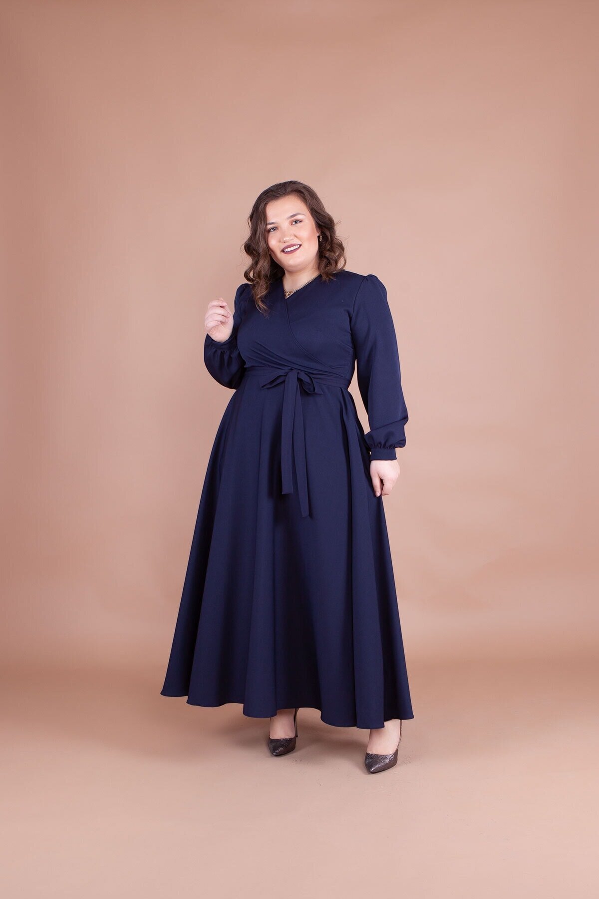 Plus Size Modest Dress - Navy Blue - Bidoluelbise