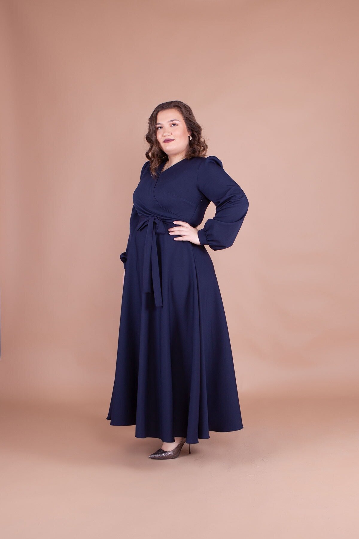 Plus Size Modest Dress - Navy Blue - Bidoluelbise