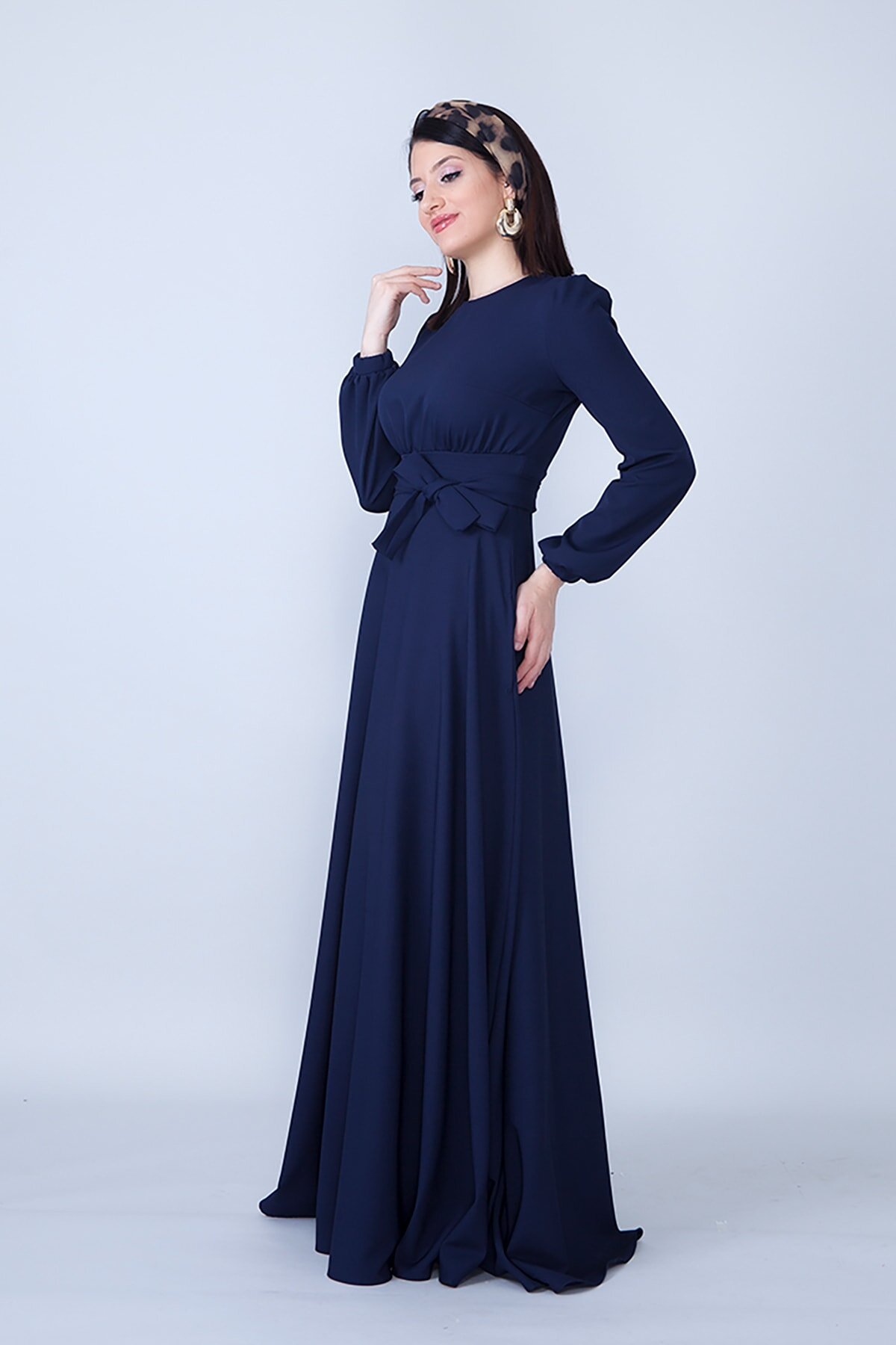 Long Gathered Waist Belted Round Neck Evening Dress - Navy Blue - Bidoluelbise