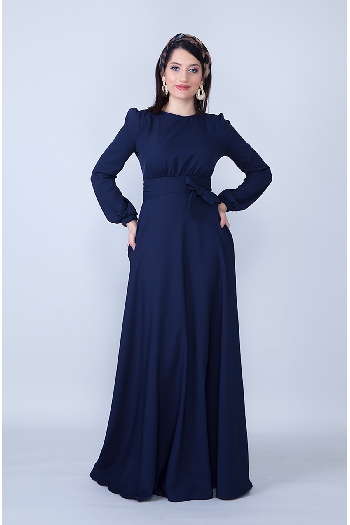 Long Gathered Waist Belted Round Neck Evening Dress - Navy Blue - Bidoluelbise