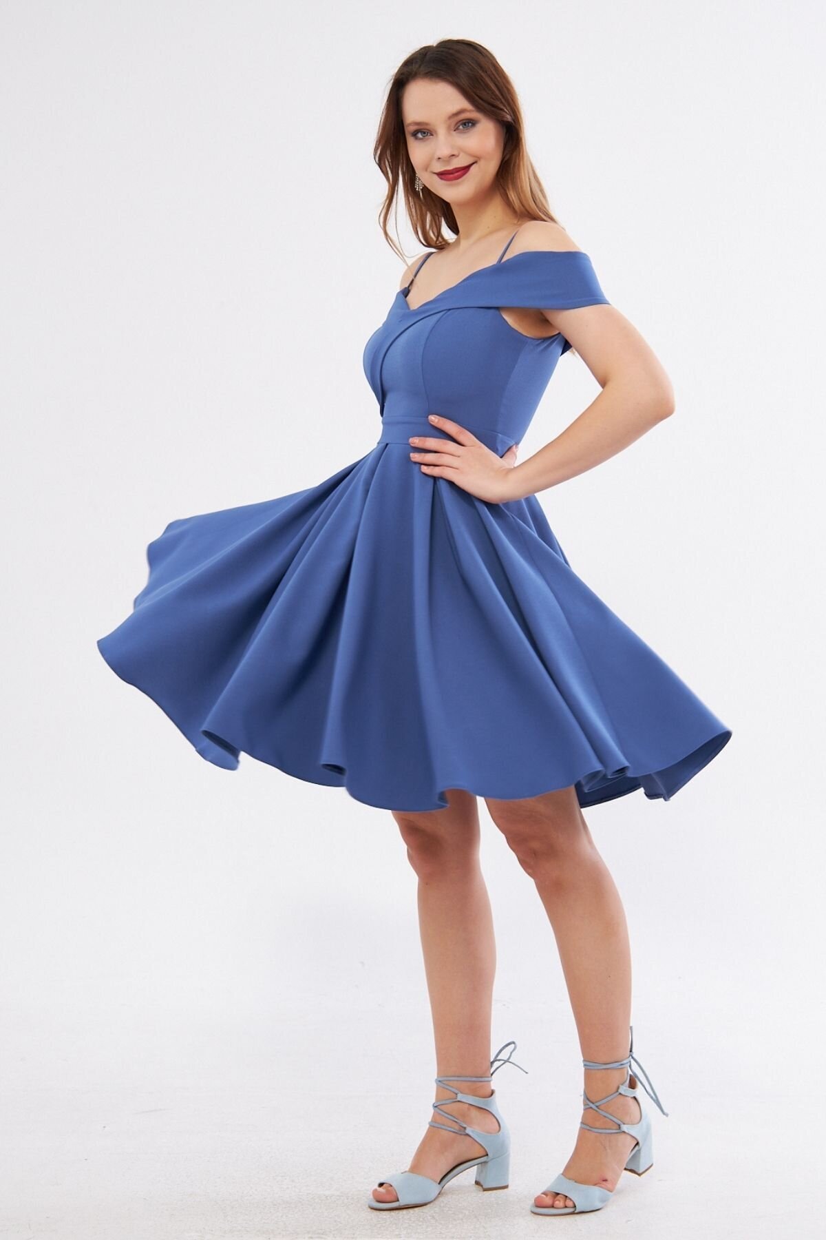 Mini Flared Pleated Strappy Boat Neck Evening Dress - Blue - Bidoluelbise