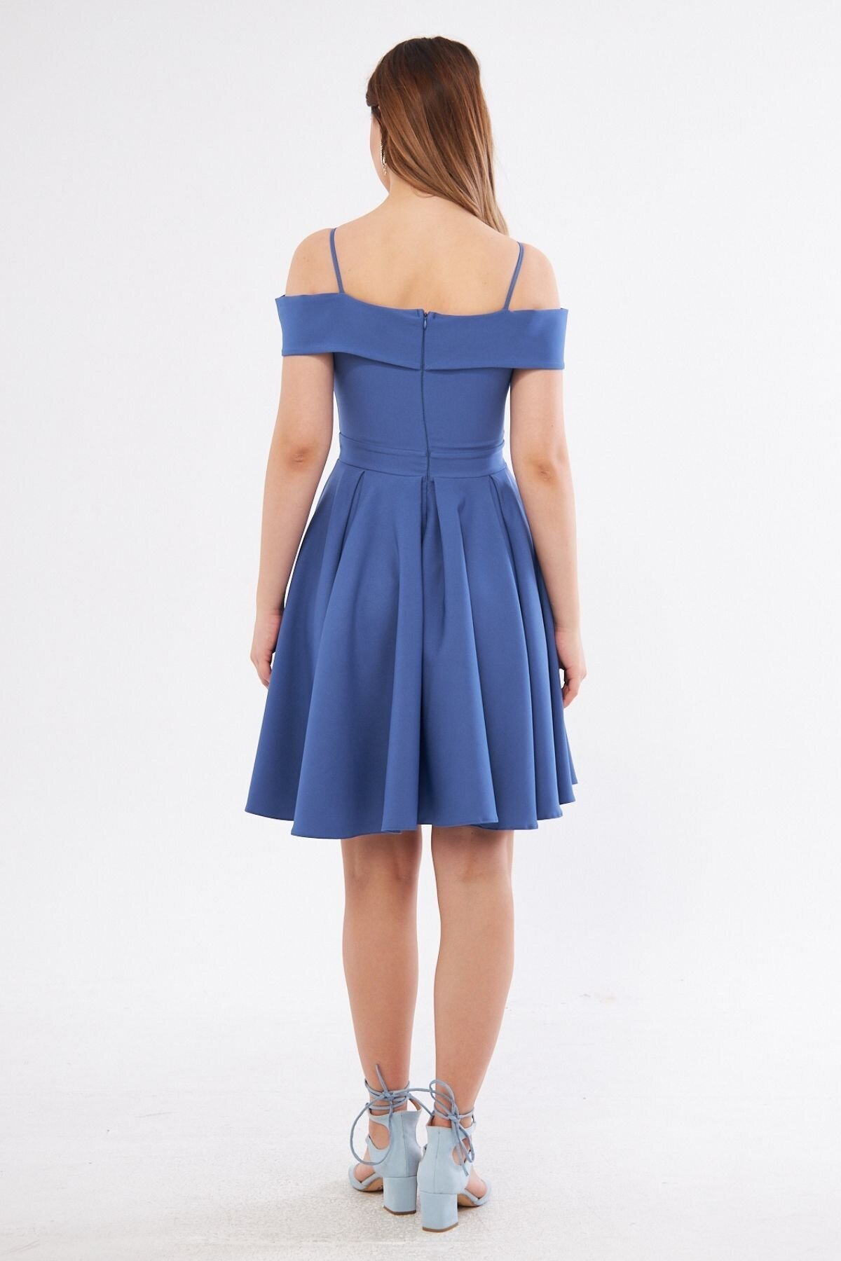 Mini Flared Pleated Strappy Boat Neck Evening Dress - Blue - Bidoluelbise