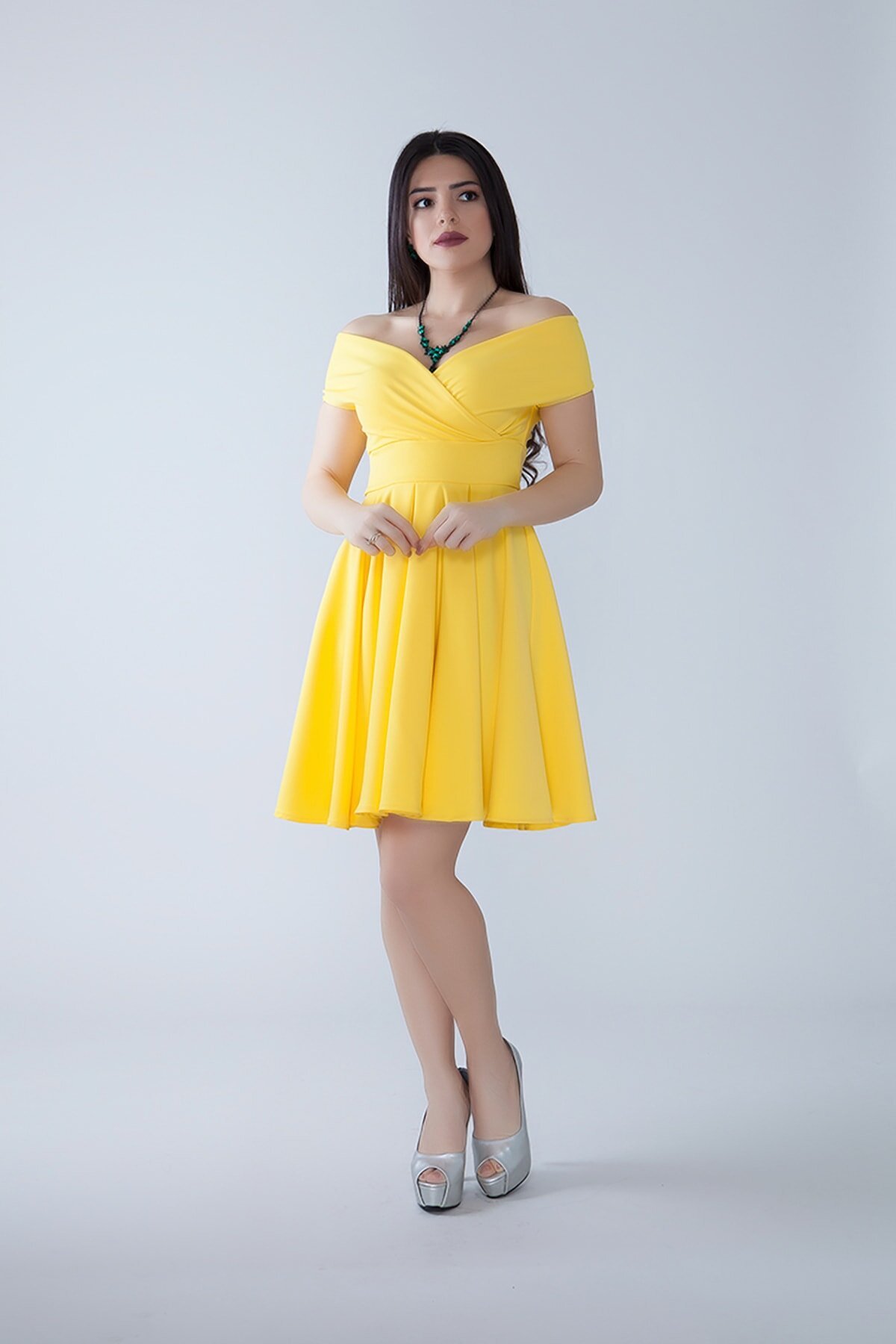 Mini Flared Pleated Boat Neck Evening Dress - Yellow - Bidoluelbise