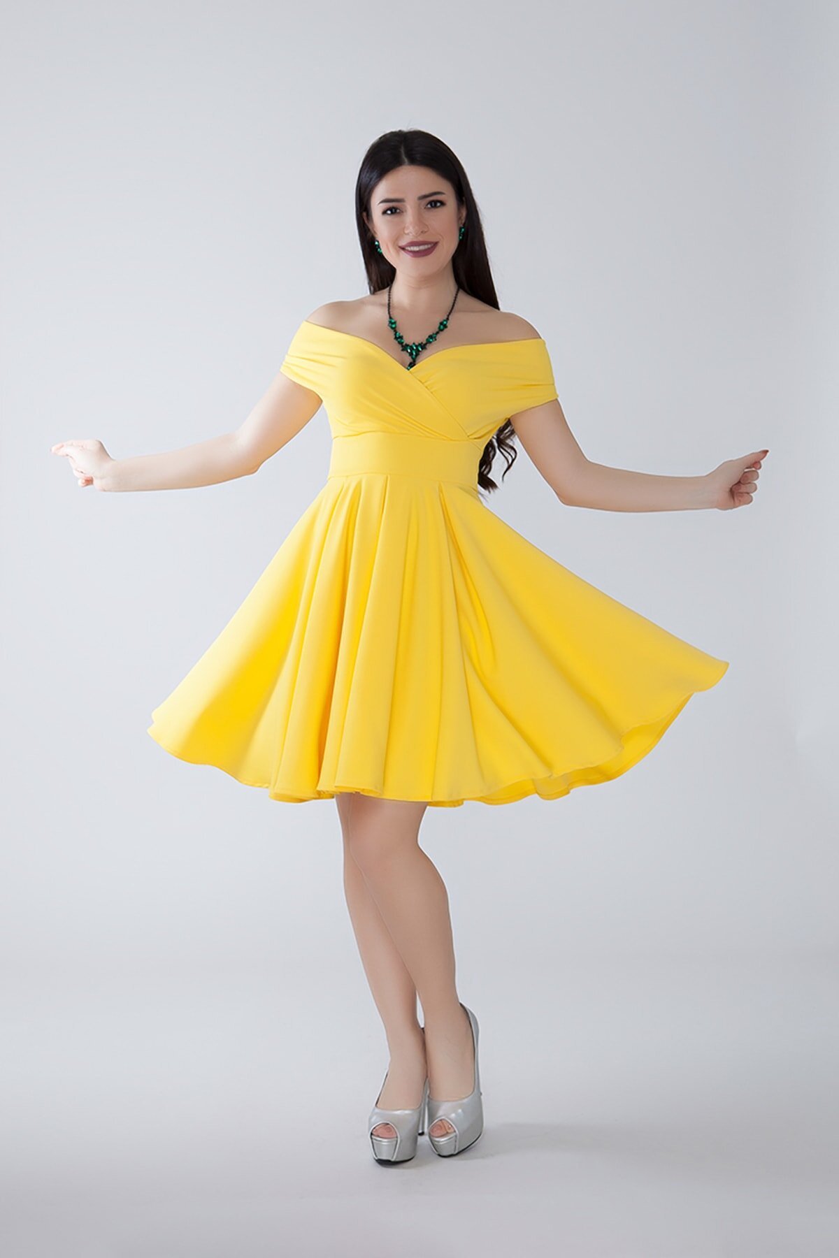 Mini Flared Pleated Boat Neck Evening Dress - Yellow - Bidoluelbise
