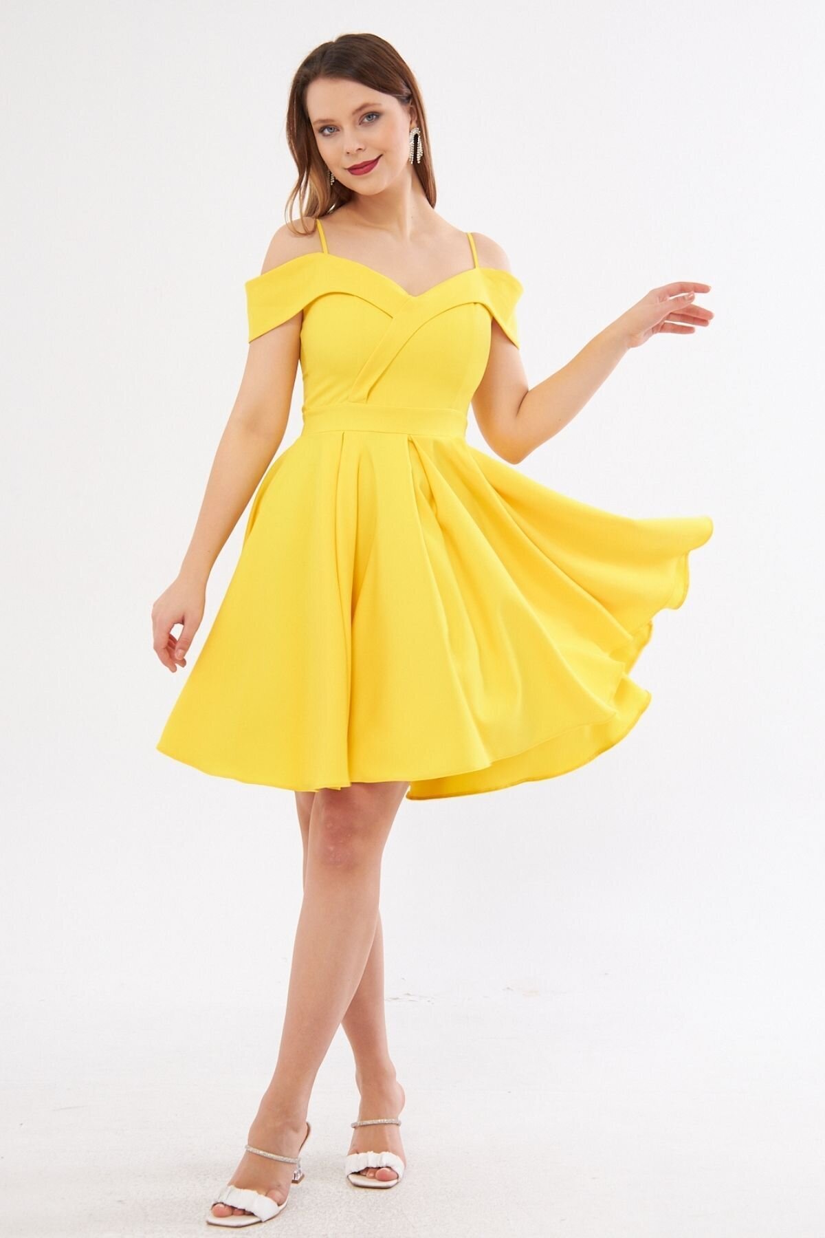 Mini Flared Pleated Strappy Boat-Neck Evening Dress - Yellow - Bidoluelbise