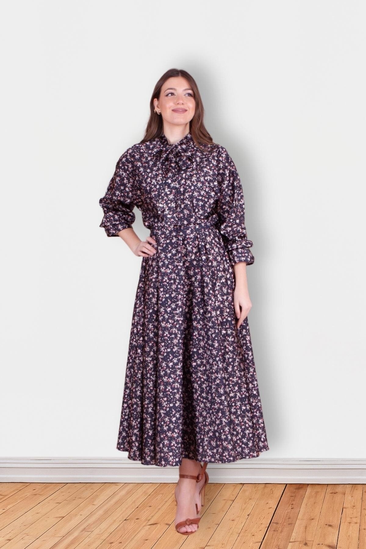 Modest Floral Patterned Satin Batwing Sleeve Evening Dress - Black - Bidoluelbise