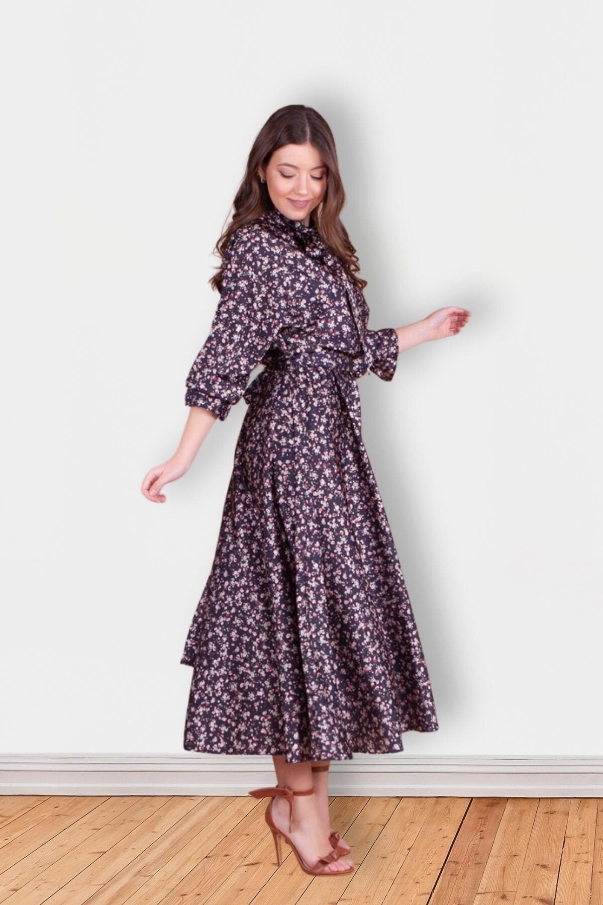 Modest Floral Patterned Satin Batwing Sleeve Evening Dress - Black - Bidoluelbise
