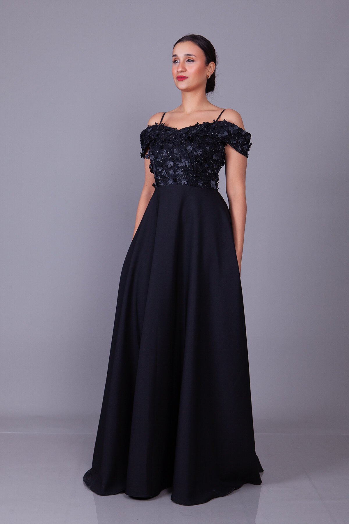 Long Flared Off-Shoulder Floral Tulle Strappy Evening Dress - Black - Bidoluelbise