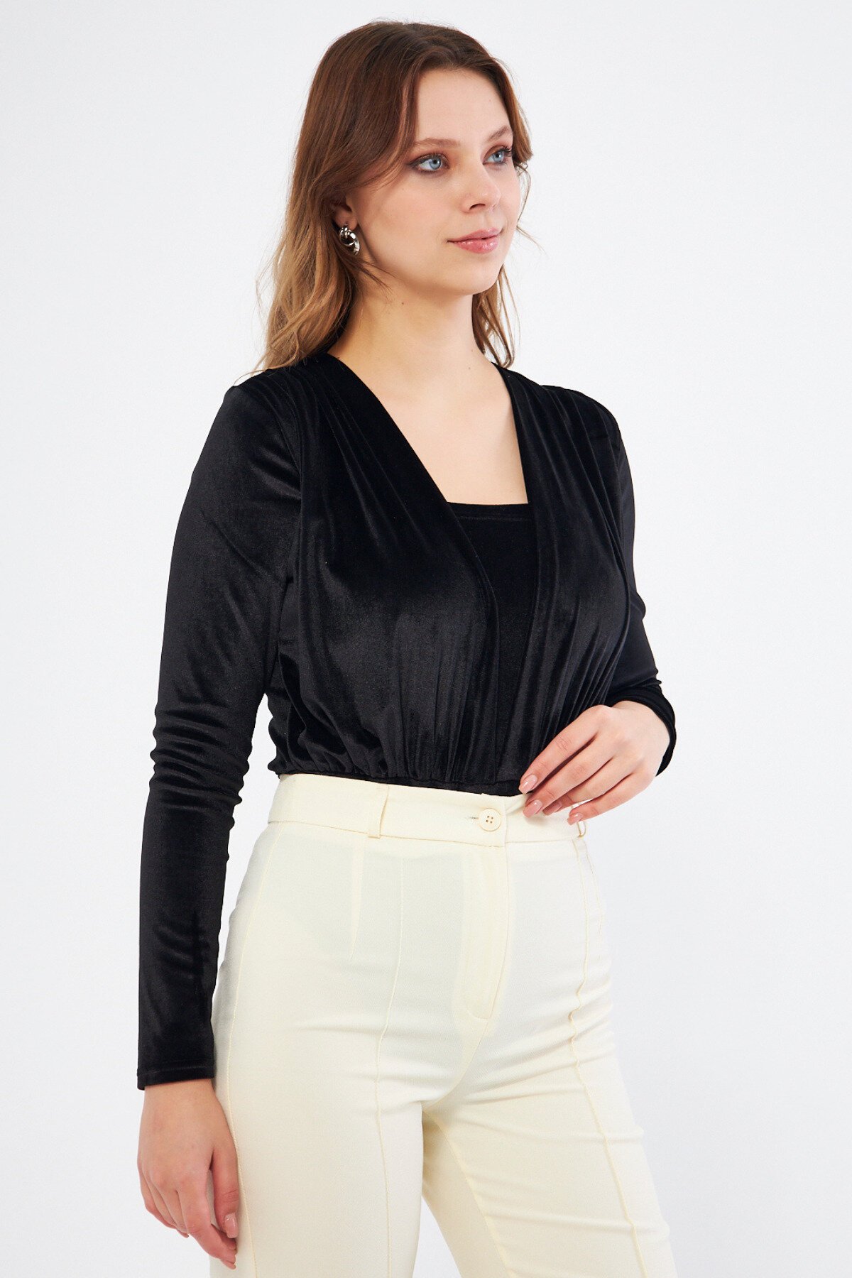 Long Sleeve Ruched Snap Bodysuit - Black - Bidoluelbise