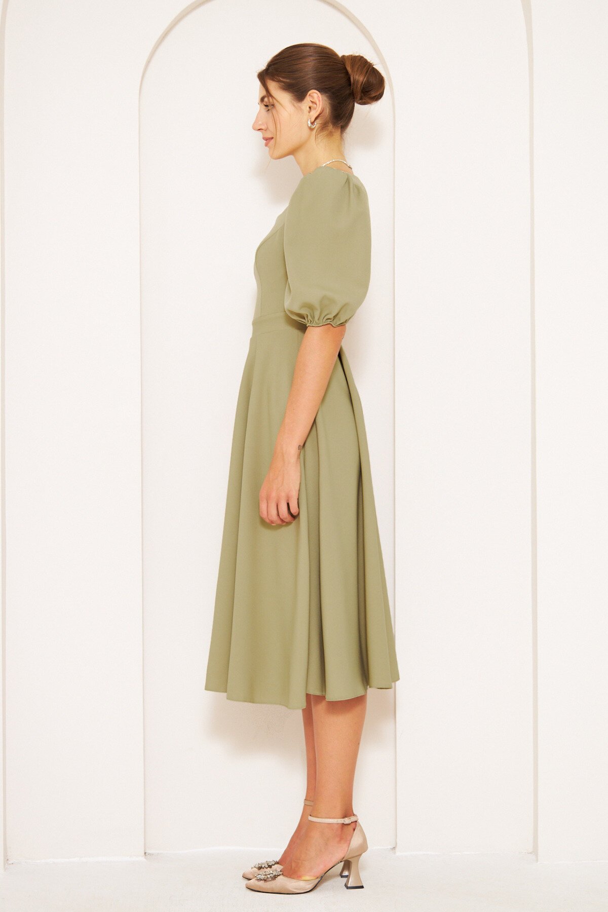 Midi Woven Elasticized Square Neck Balloon Sleeve Dress - Olive Green - Bidoluelbise