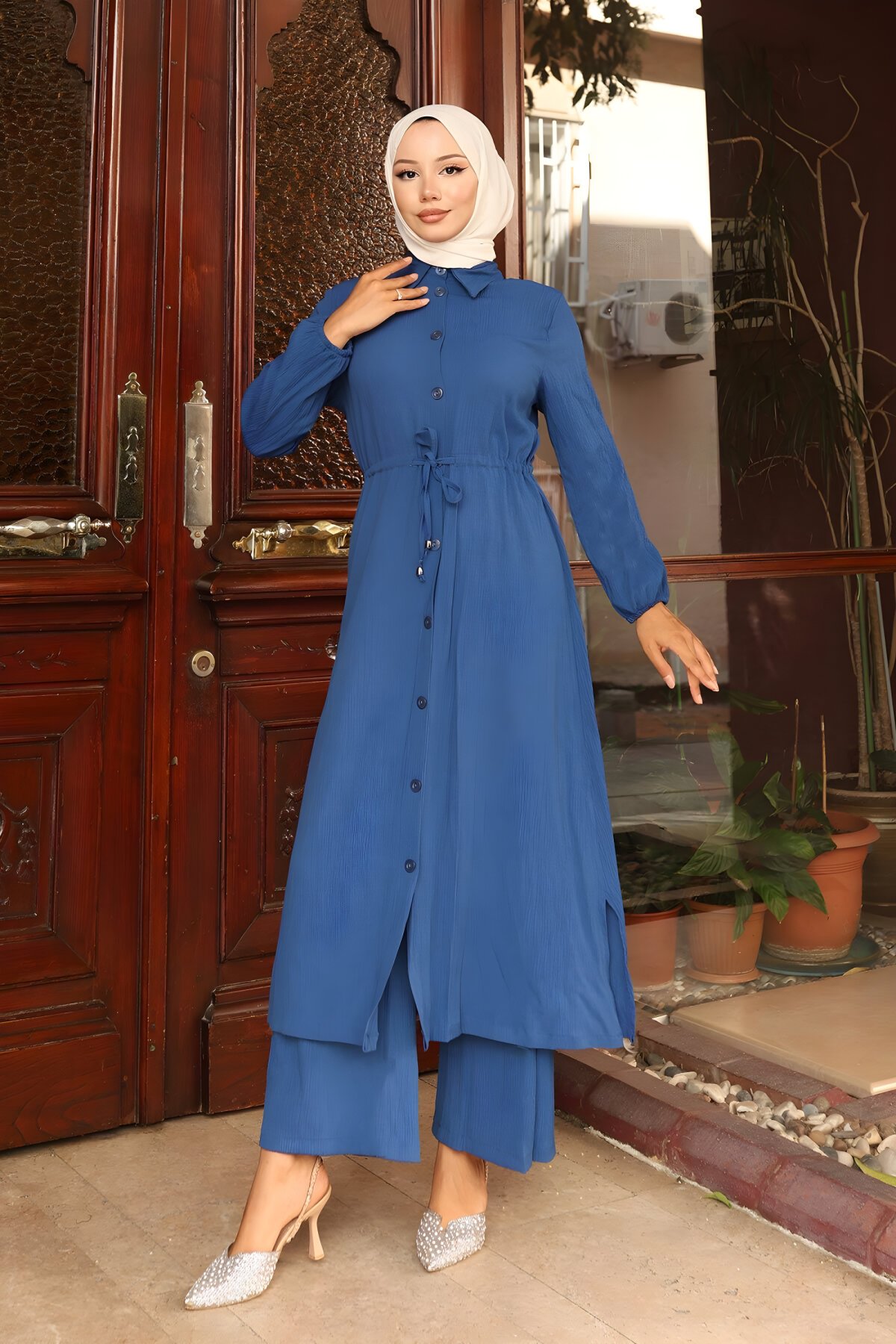 İndigo Uzun İkili Yırtmaç Detaylı Takım