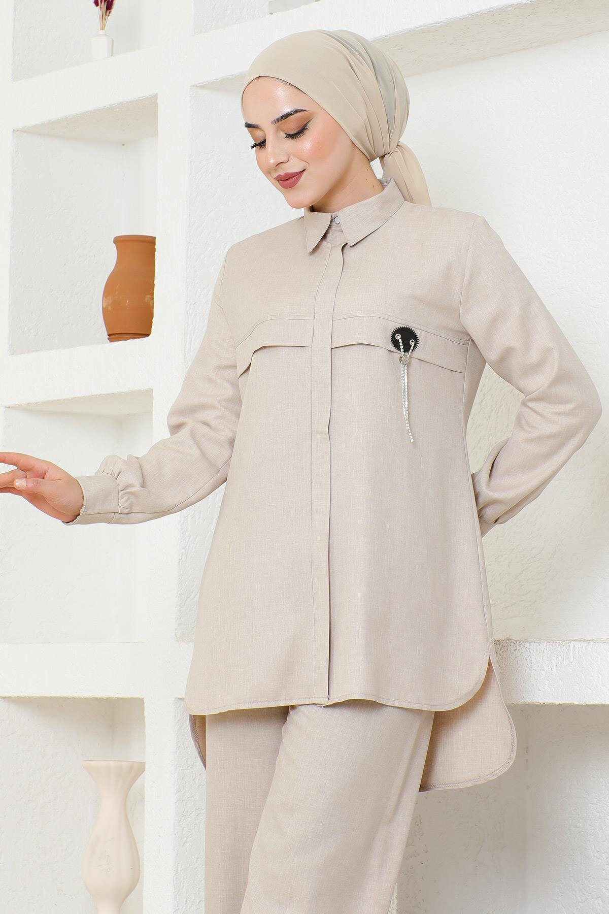 Two-Piece Crest and Chain Detail Modest Set - Beige - Modamihram