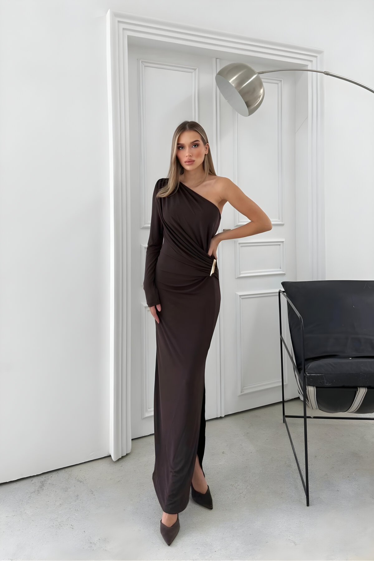 Long One-Shoulder Slitted Sandy Accessory-Detail Evening Dress - Brown - MOZENA