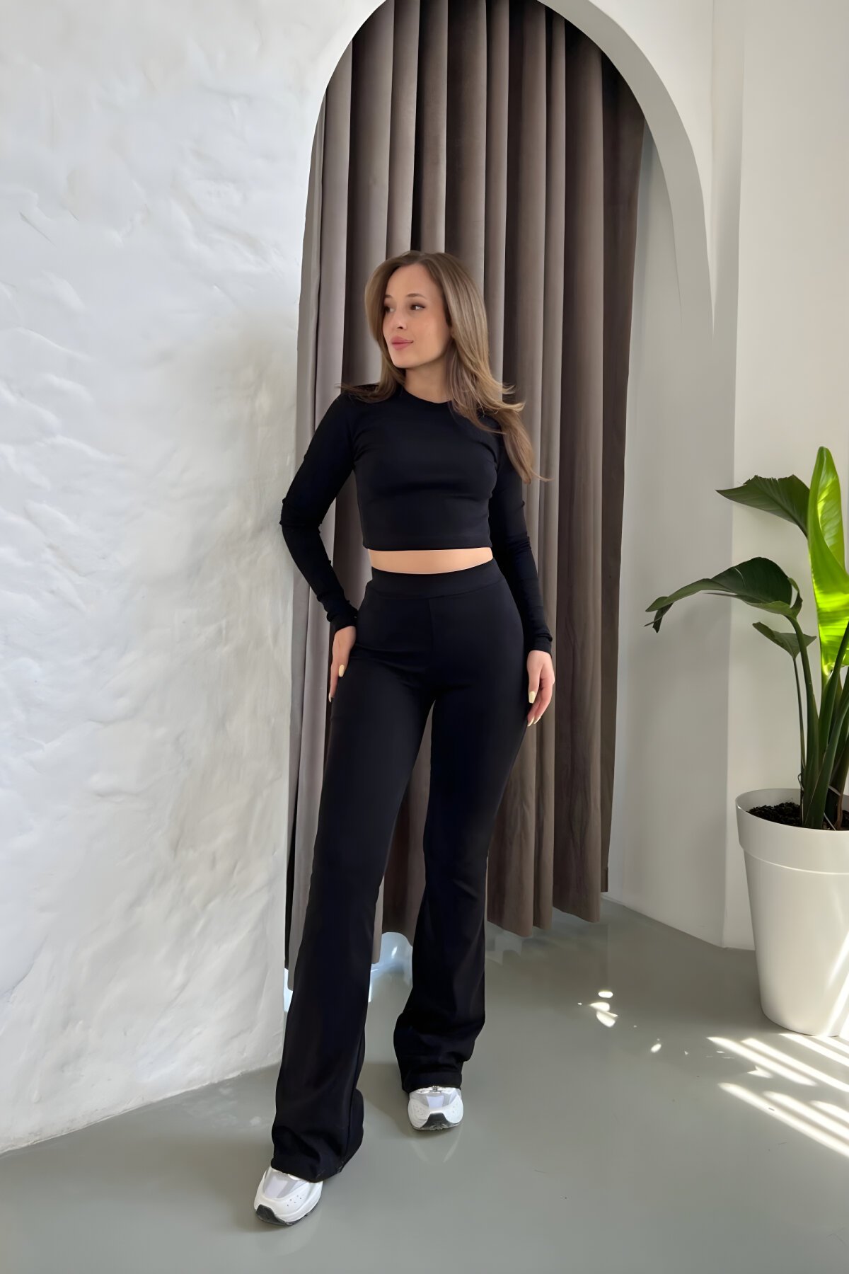 Siyah Basic Crop İspanyol Paça İkili Parmak Geçmeli Tayt Takım - MOZENA