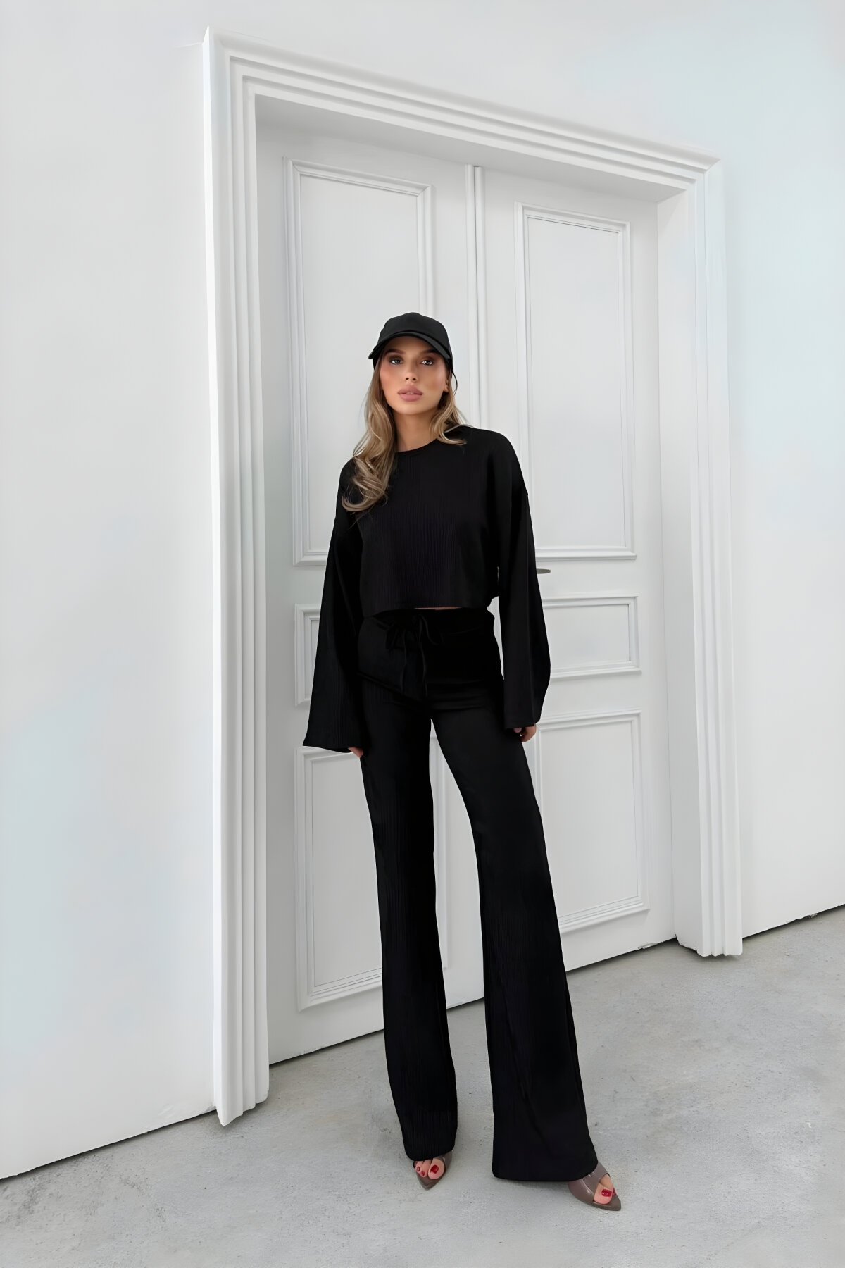 Siyah İspanyol Kol Bluz ve Pantolon İkili Takım - MOZENA