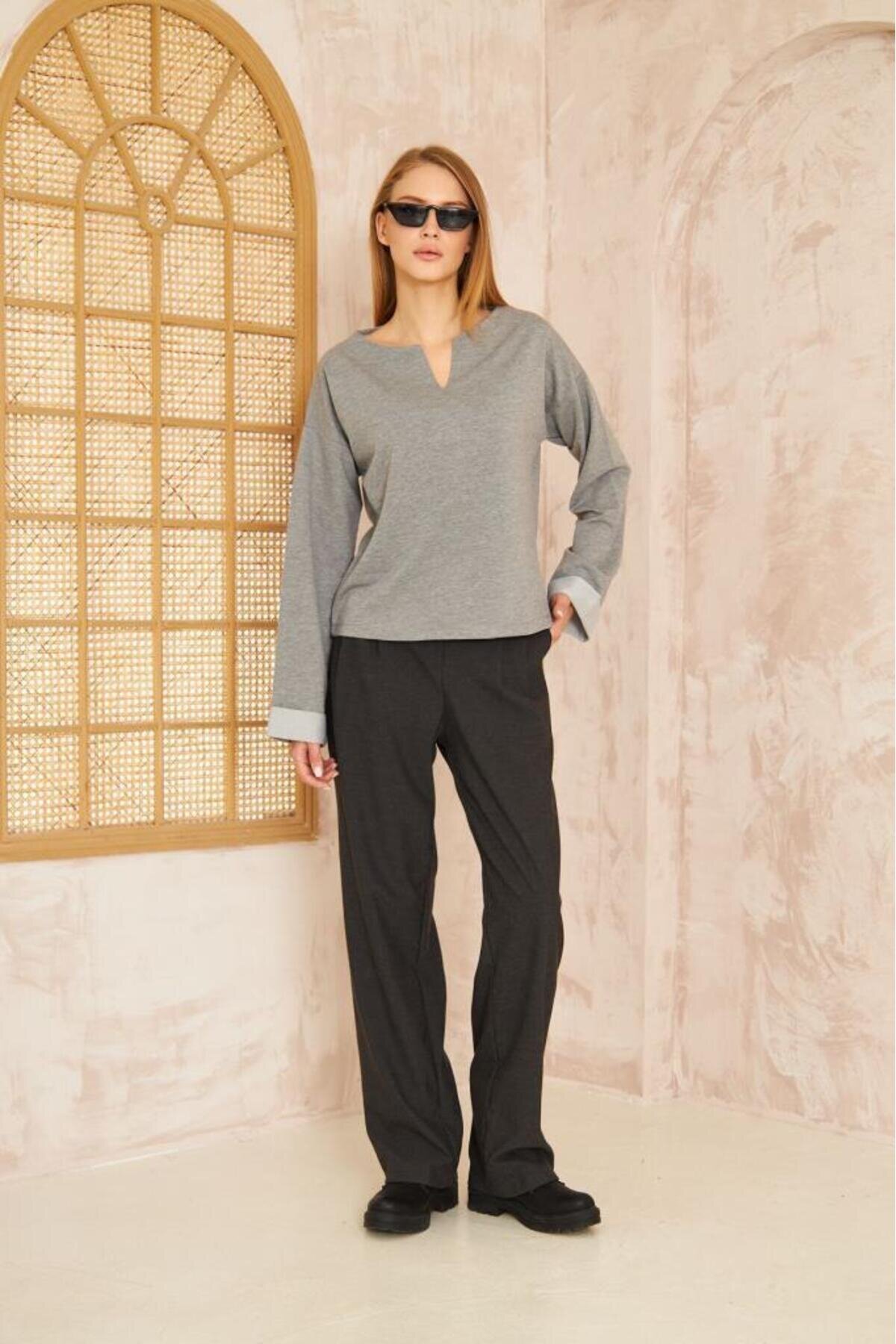 Extra Long Slouchy Slit-Neck Cuffed-Sleeve Sweatshirt - Gray - Pasaklı Giyim