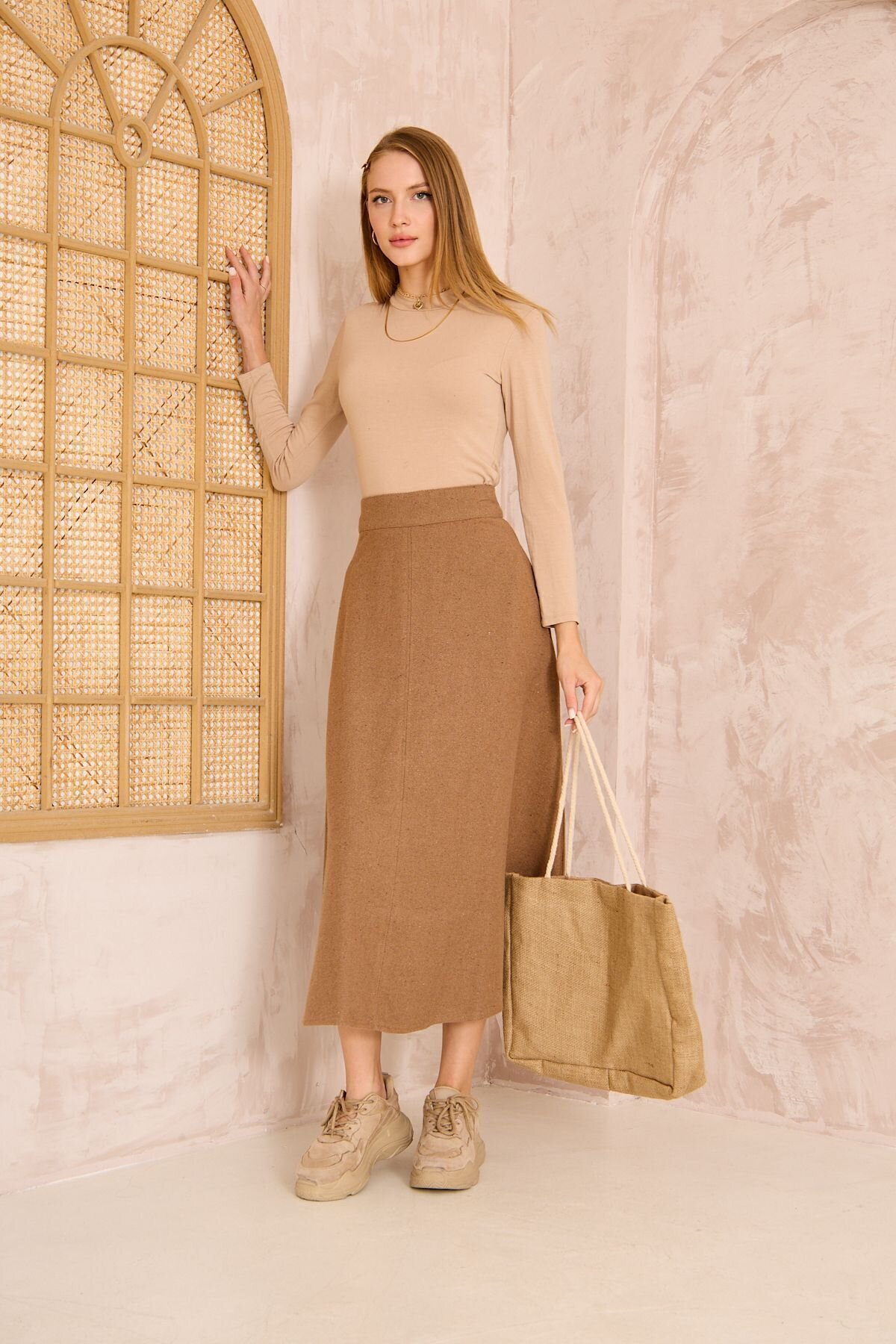 Long Slim-Fit High-Waisted Flare Cachet-Textured Pocketed Skirt - Brown - Pasaklı Giyim