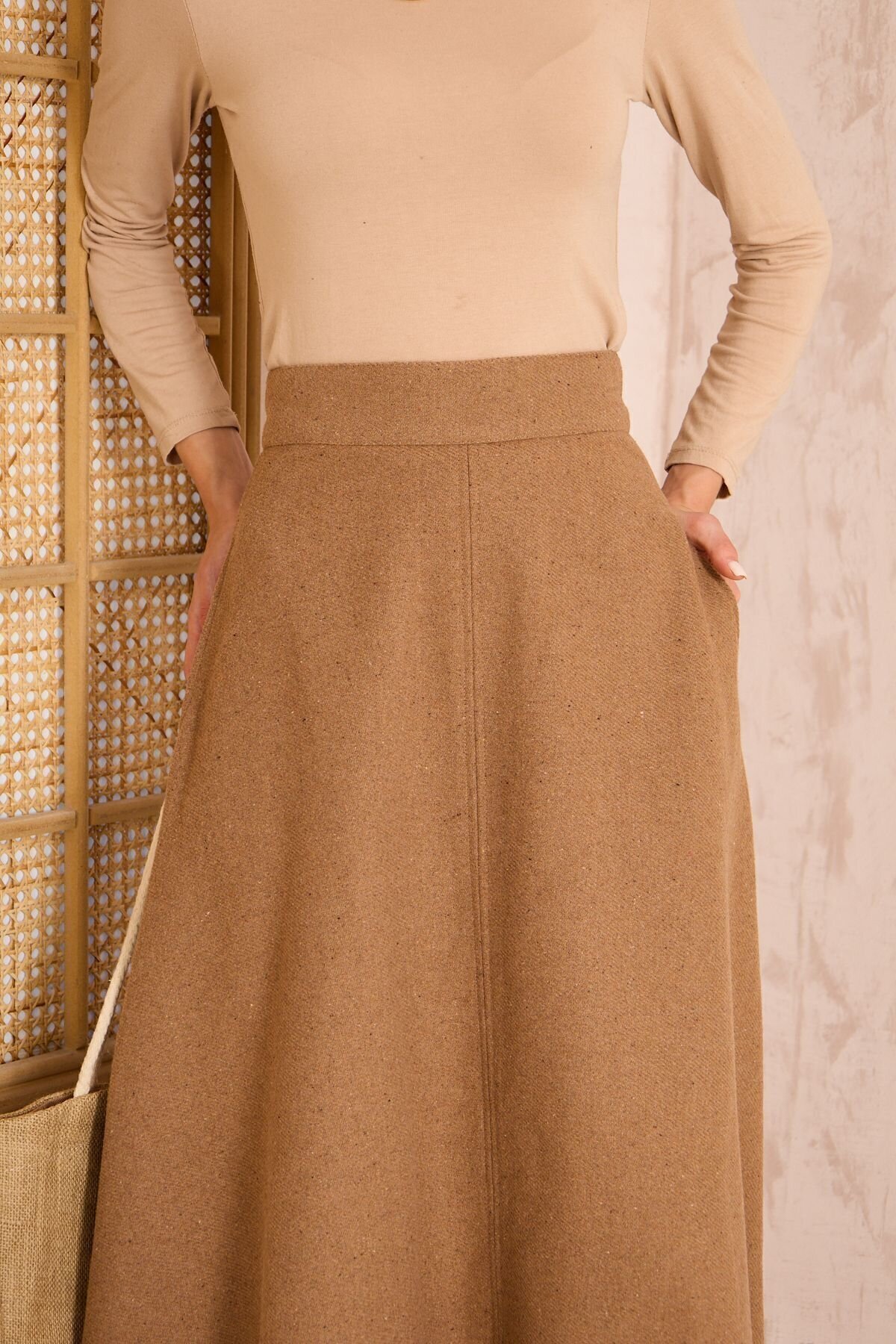 Long Slim-Fit High-Waisted Flare Cachet-Textured Pocketed Skirt - Brown - Pasaklı Giyim