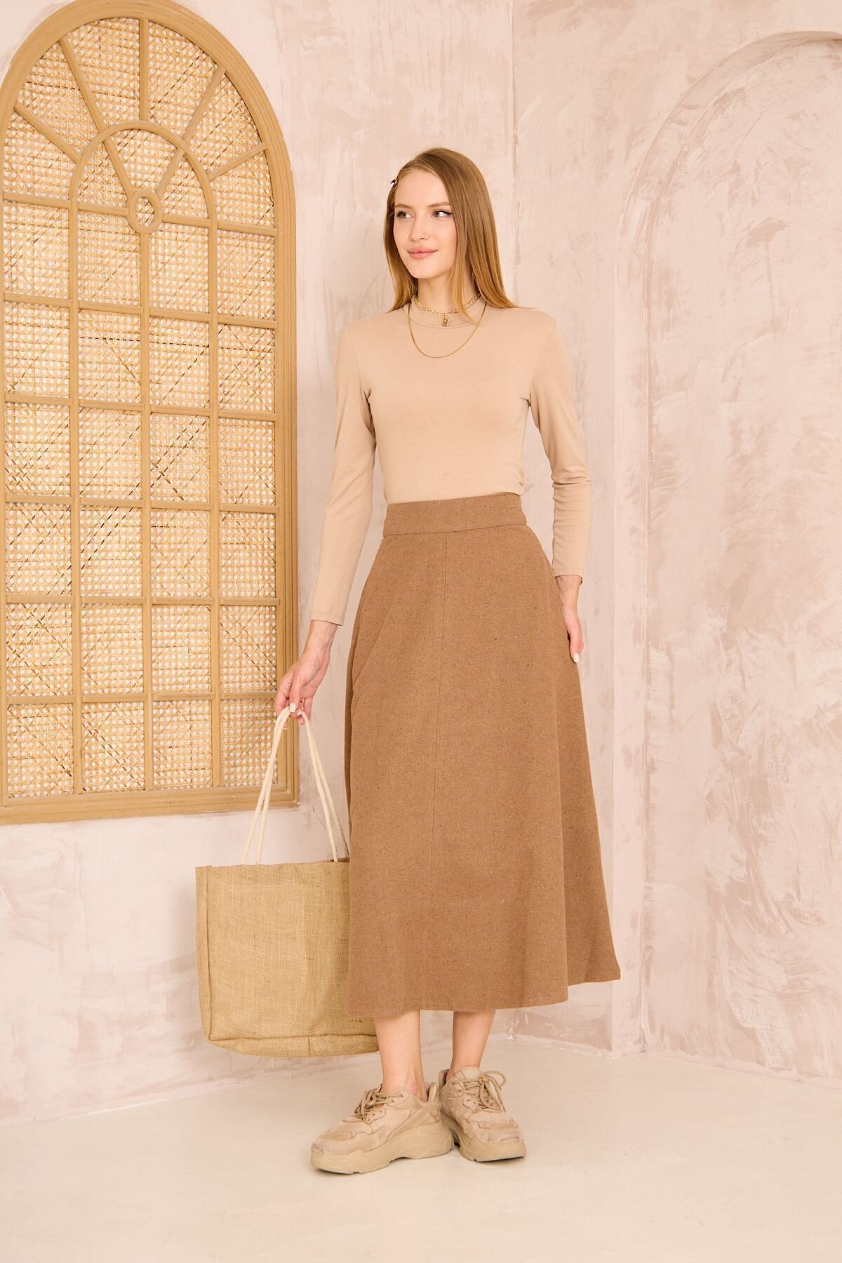 Long Slim-Fit High-Waisted Flare Cachet-Textured Pocketed Skirt - Brown - Pasaklı Giyim