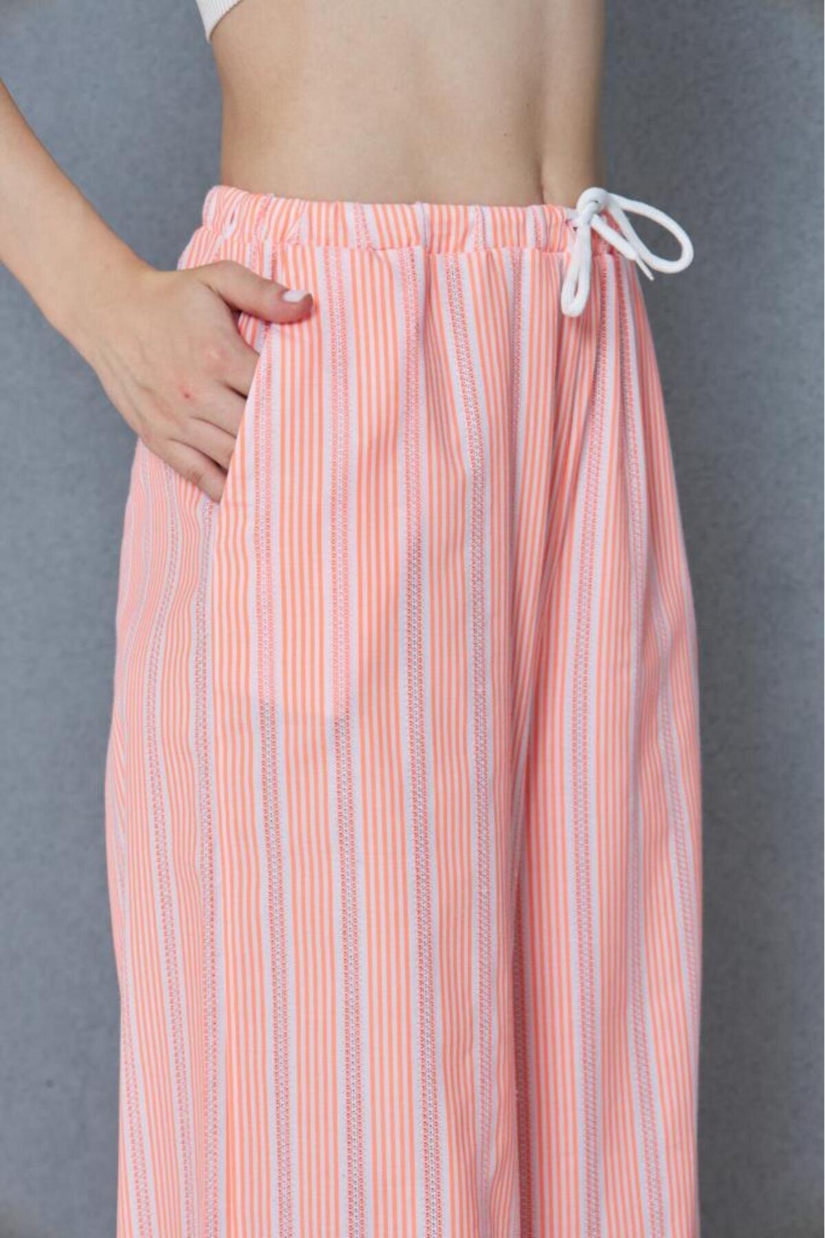 Wide Leg Poplin Pocketed Drawstring Eyelet Pants - Pink and White - Pasaklı Giyim
