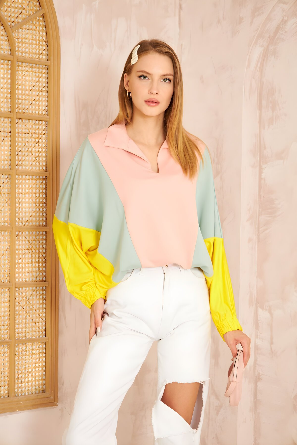 Pudra Salaş Polo Yaka Yarasa Kol Lastikli Manşet Sweatshirt Pudra Salaş Polo Yaka Yarasa Kol Lastikli Manşet Sweatshirt