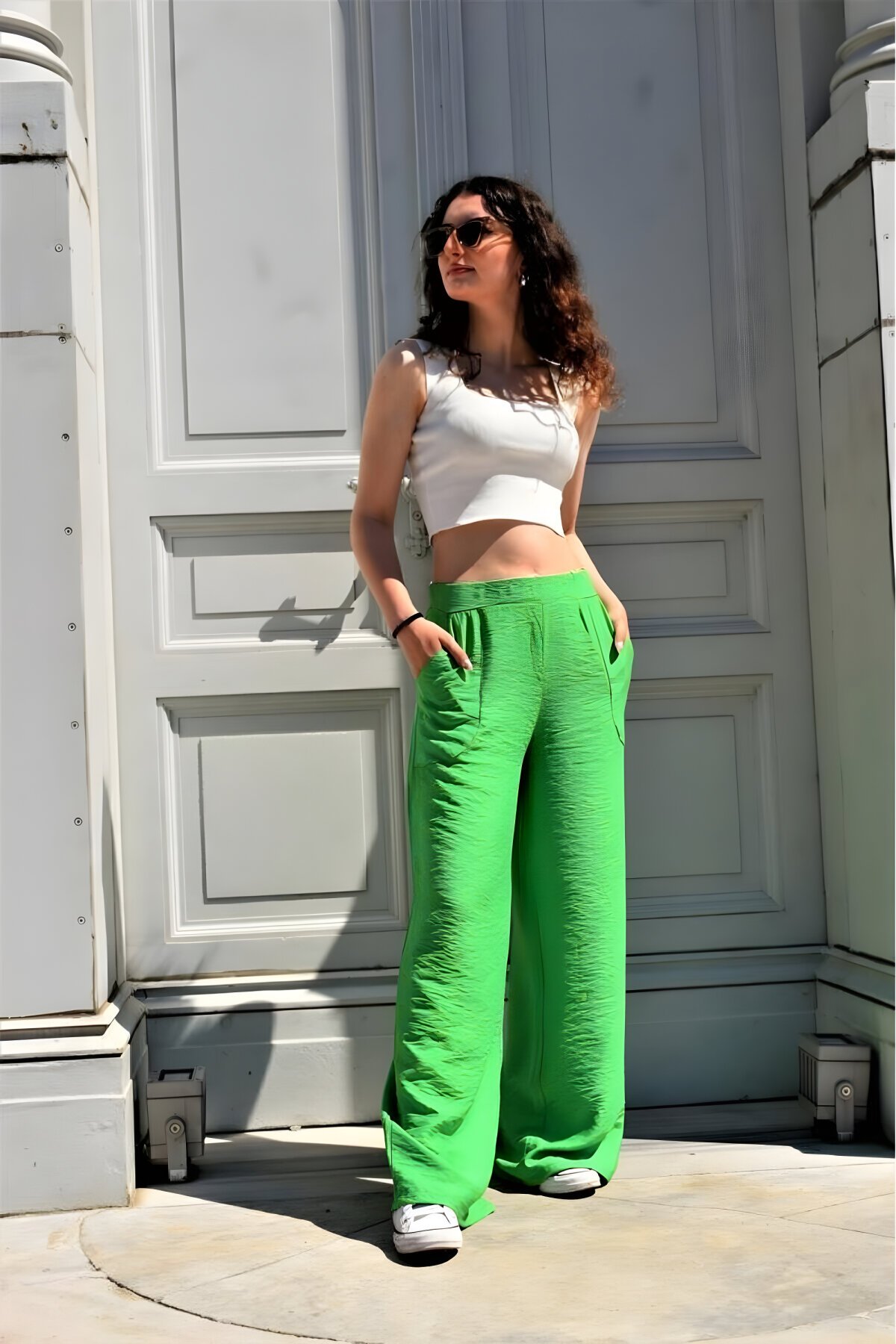 Yeşil Keten Görünümlü Bol Paça Rahat Beli Lastikli Çift Cepli Pantolon