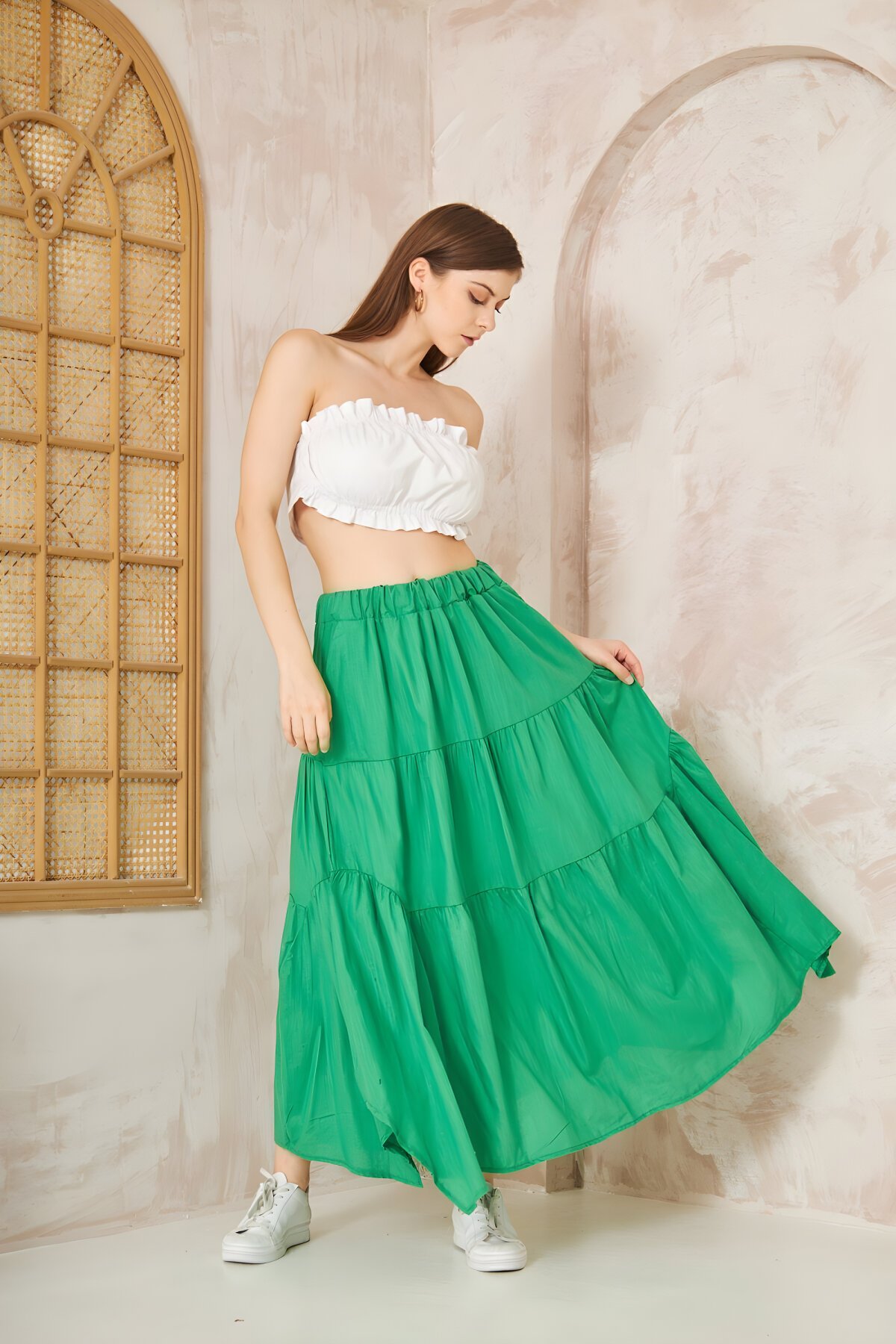 Yeşil Uzun Asimetrik Kesim Salaş Spor Kloş Cepli Fırfırlı Beli Lastikli Kat Etek