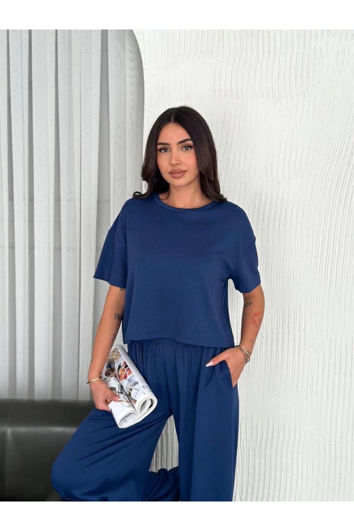 طقم تيشيرت وبنطلون واسع أزرق ملكي مودال ناعم بياقة مستديرة - RAWEA FASHİON