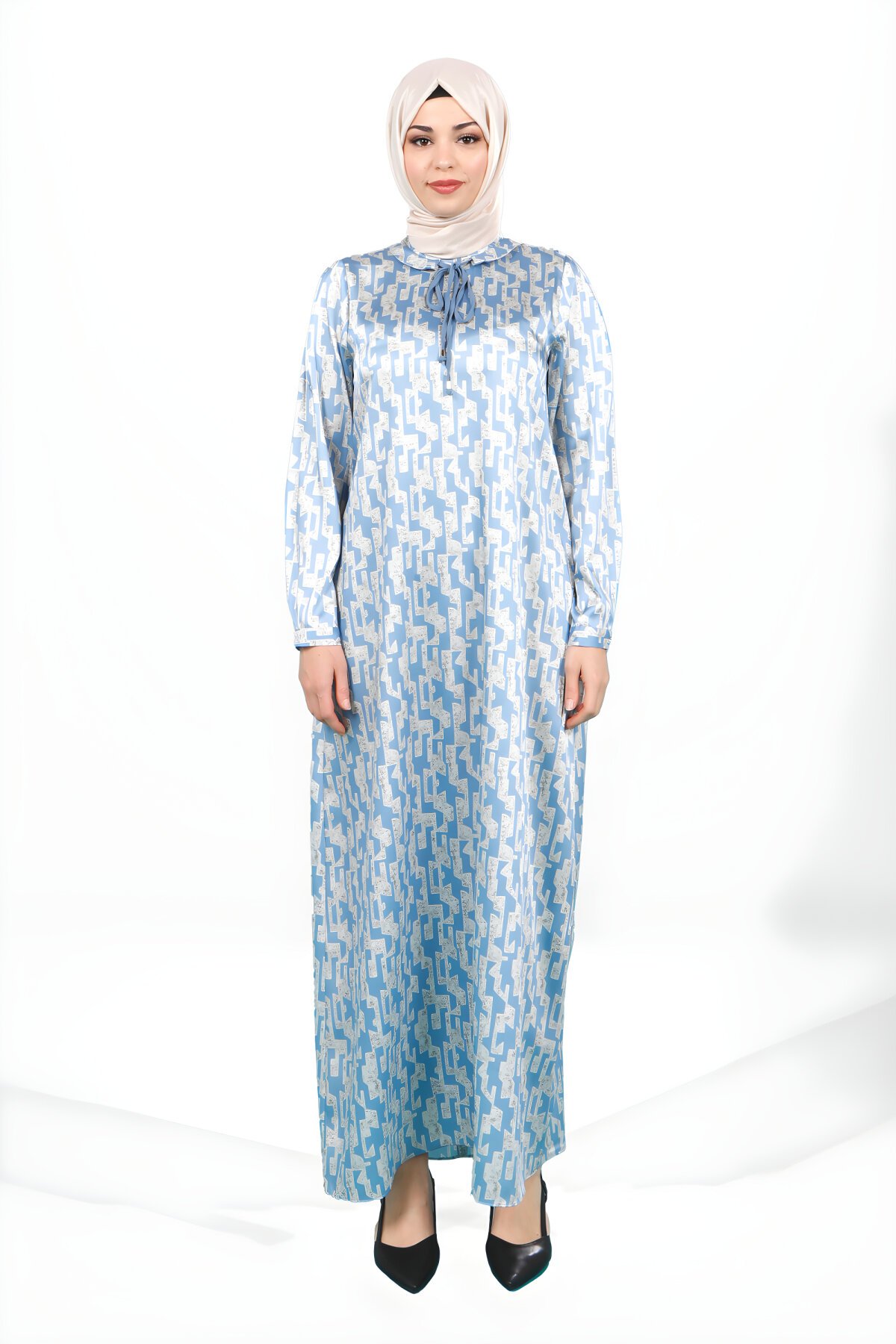 Mavi Kareli Desenli Saten İpli Yakalı Elbise Mavi Kareli Desenli Saten İpli Yakalı Elbise