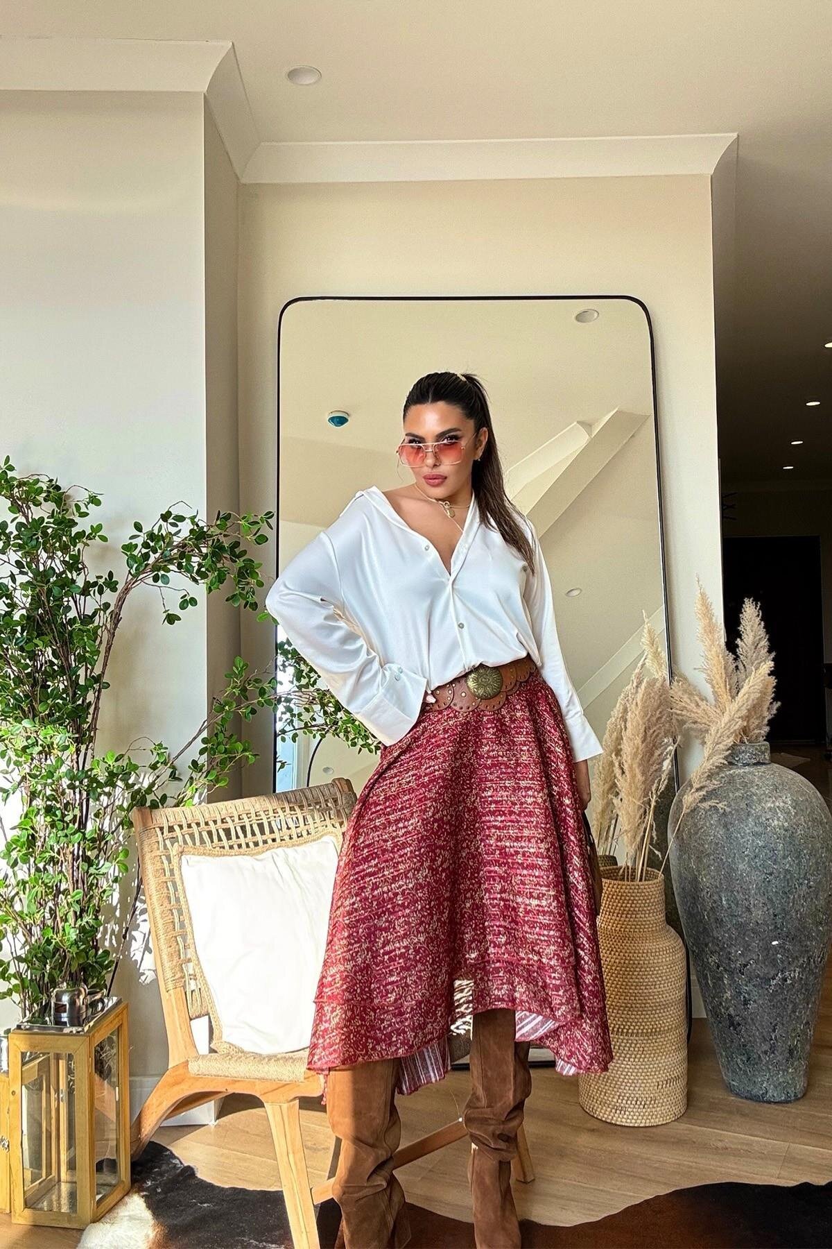 تنورة ميدي لون آجري شيفون موشح بليسيه بلمعة - Sohotique By P