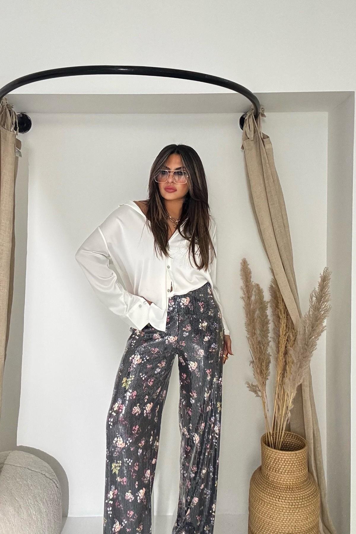 Floral Sequined Pants - Black - Sohotique By P