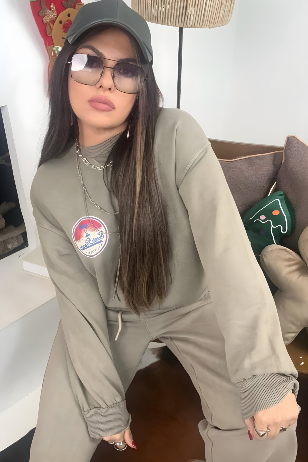 Vizon Santa Monica Sırt Baskılı Sweatshirt Vizon Santa Monica Sırt Baskılı Sweatshirt