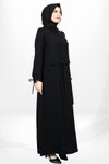 Siyah Tesettür Düğme Detaylı Bağlama Kollu Elbise