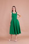 Çimen Yeşili Midi Askılı Kare Yaka Elbise