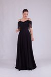 Siyah Uzun Askılı Kayık Yaka Püskül Detay Abiye Elbise
