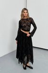 Siyah Uzun Asimetrik Kesim Dantel Detaylı Etek