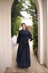 Lacivert Oversize Robalı Büzgülü Tesettür Elbise