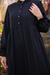 Siyah Katlı Yarım Patlı Tesettür Elbise