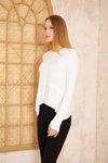 Beyaz Asimetrik Pliseli Salaş Basic Spor Yoga Yumuşak Parmak Eldiven Detaylı Bluz