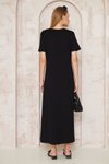 Siyah Uzun Basic Kısa Kollu Yırtmaçlı Omzu Düğmeli Elbise