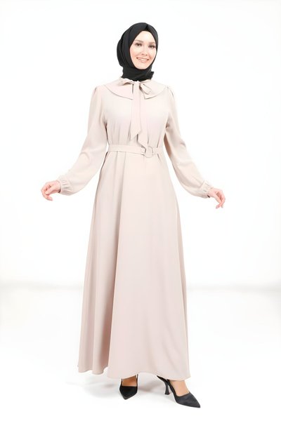 Bej Yakası Kurdele Kuşak Detaylı Tesettür Elbise