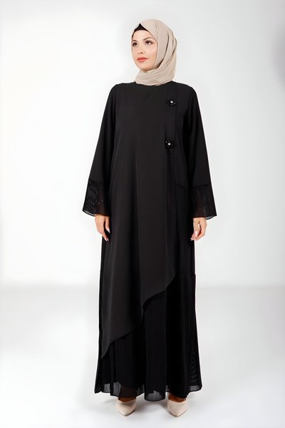 Siyah Çiçek Detaylı Eteği Pliseli Tesettür Elbise
