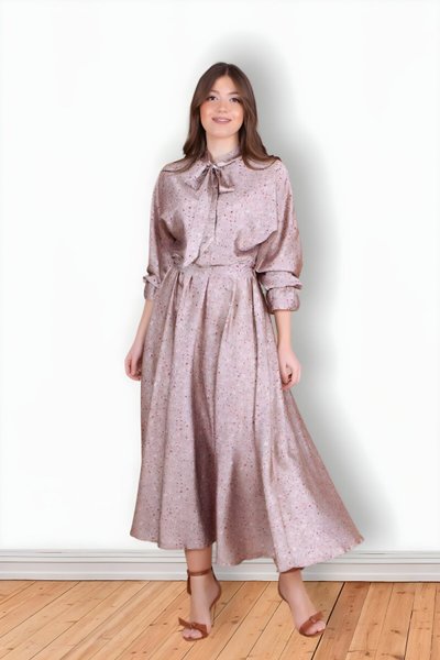 Bej Çiçek Desenli Saten Yarasa Kol Tesettür Abiye Elbise