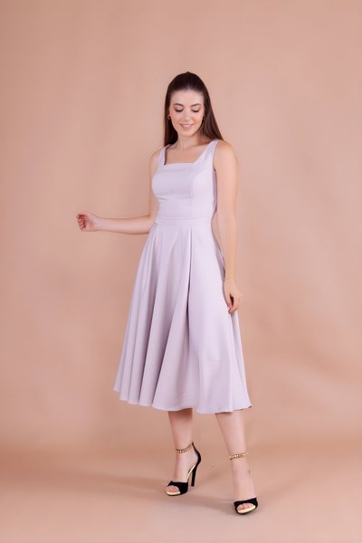 Gri Midi Kare Yaka Elbise